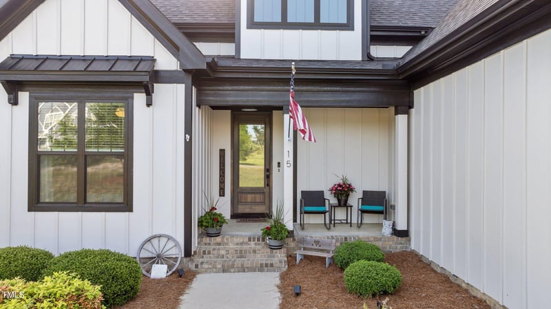 15 Willow Bend Dr, Youngsville, NC 27596
