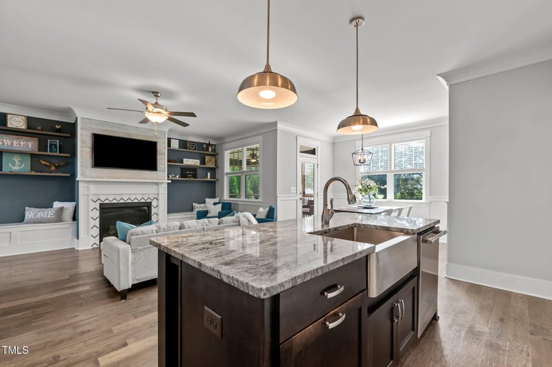 15 Willow Bend Dr, Youngsville, NC 27596