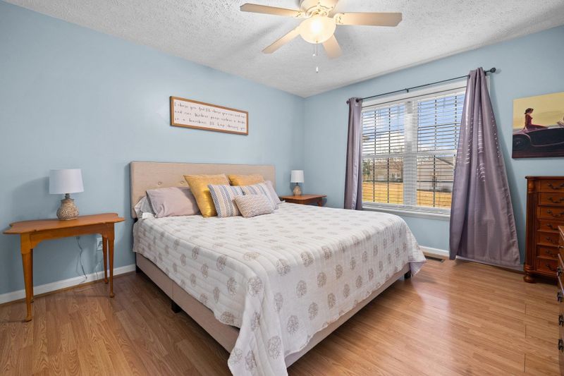 15 Willow Pond Ct, Lillington, NC 27546