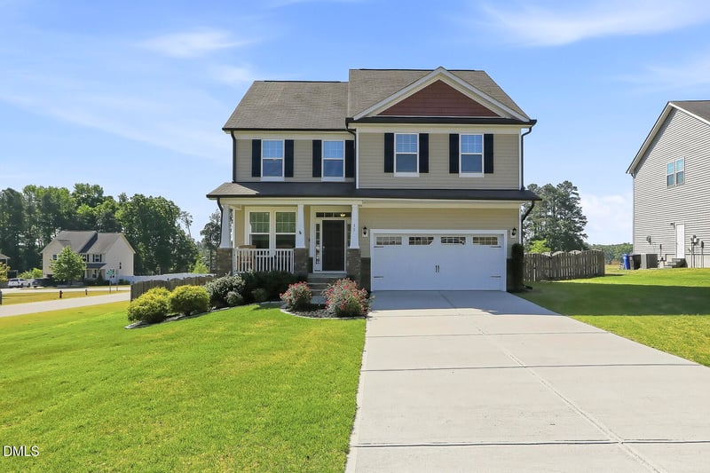 15 Windbrook Ct, Fuquay Varina, NC 27526