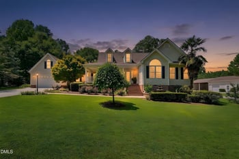 15 Winter Woods Dr, Louisburg, NC 27549
