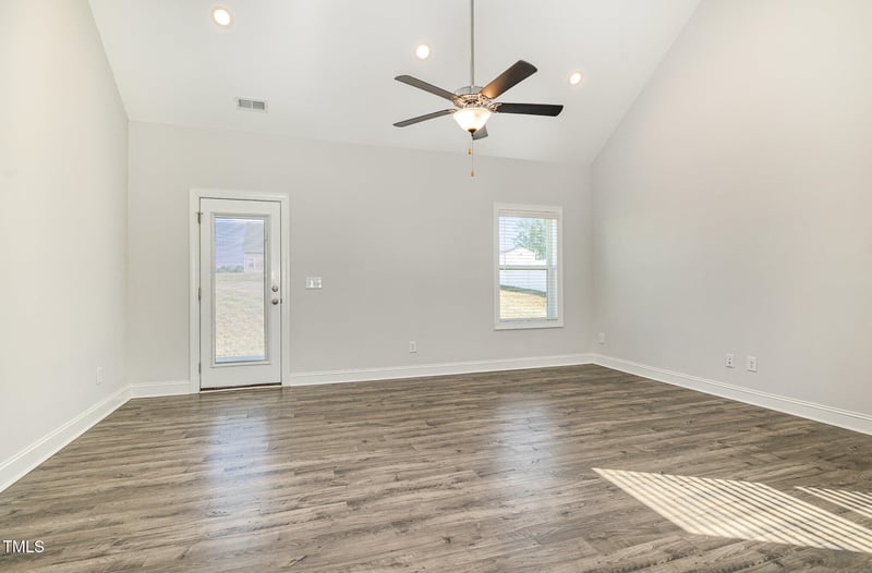 15 Woodworkers Way, Clayton, NC 27520