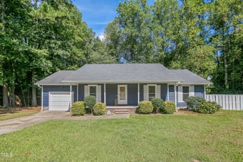 150 Bienville Dr, Fayetteville, NC 28311