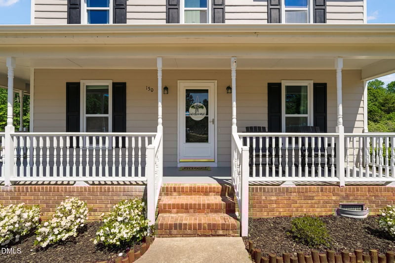 150 Brett Cir, Benson, NC 27504