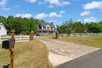 150 Brett Cir, Benson, NC 27504