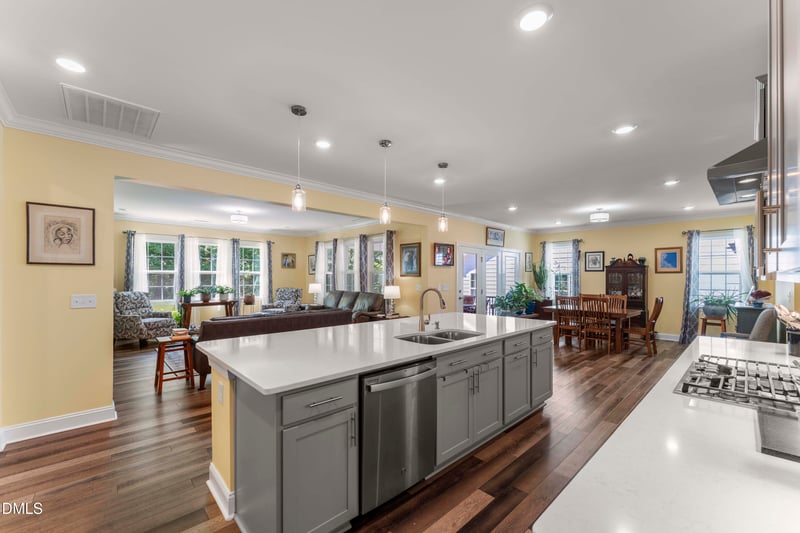 150 English Violet Ln, Raleigh, NC 27610