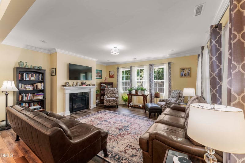 150 English Violet Ln, Raleigh, NC 27610