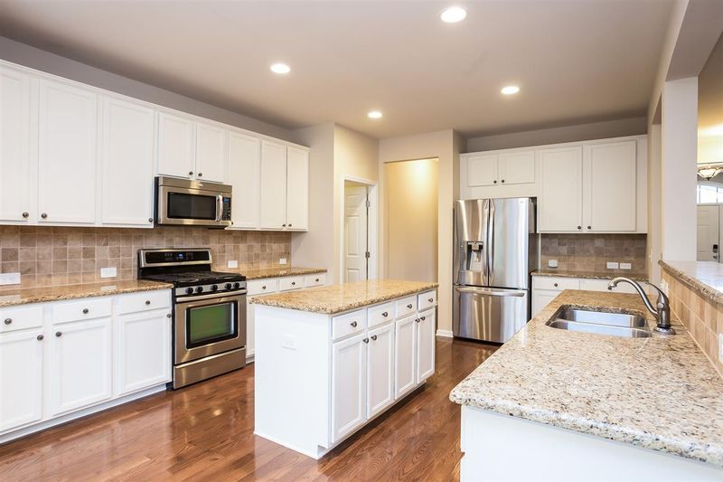 150 Gathering Pl, Durham, NC 27713