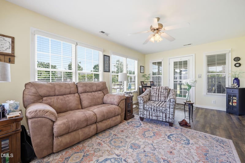 150 Glen Almond Ct, Dunn, NC 28334
