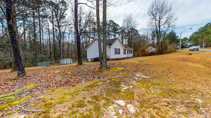 150 Hilltop Dr, Four Oaks, NC 27524