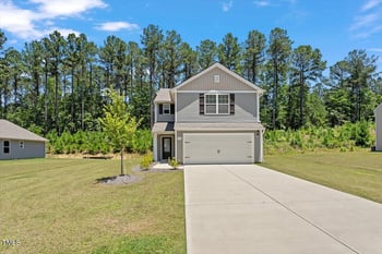 150 Ivy Bank Dr, Angier, NC 27501
