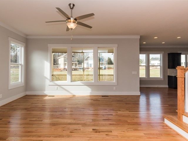 150 Larkin Ln, Chapel Hill, NC 27516