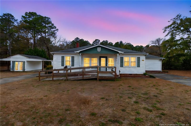 150 Old Vander Rd, Fayetteville, NC 28312