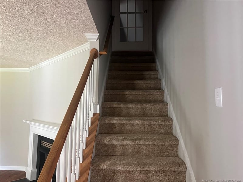 150 Peggy Ct, Raleigh, NC 27603