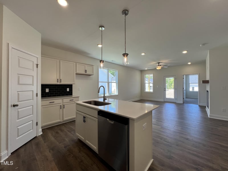150 Saltgrass Ln, Smithfield, NC 27577