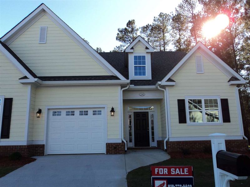 150 Sheraton Ln, Garner, NC 27529
