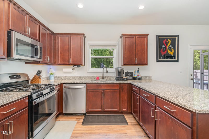 150 Sherrill Place Ln, Garner, NC 27529