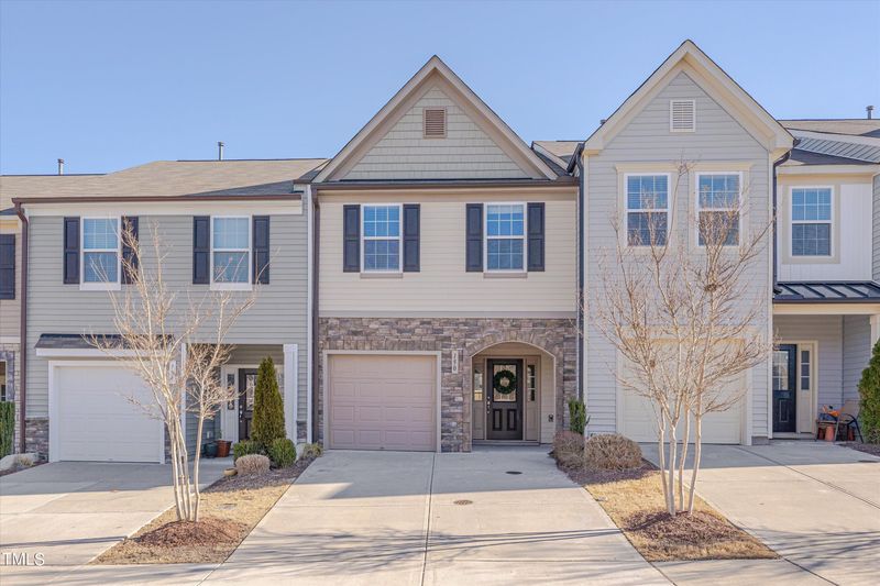 150 Wethergate Dr, Clayton, NC 27527