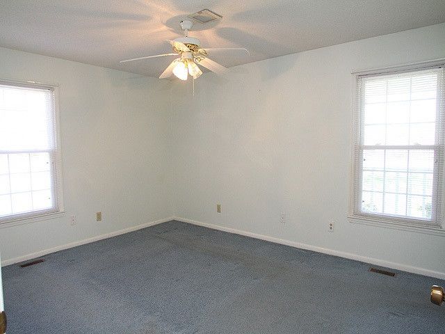 1500 Crickett Rd, Knightdale, NC 27610