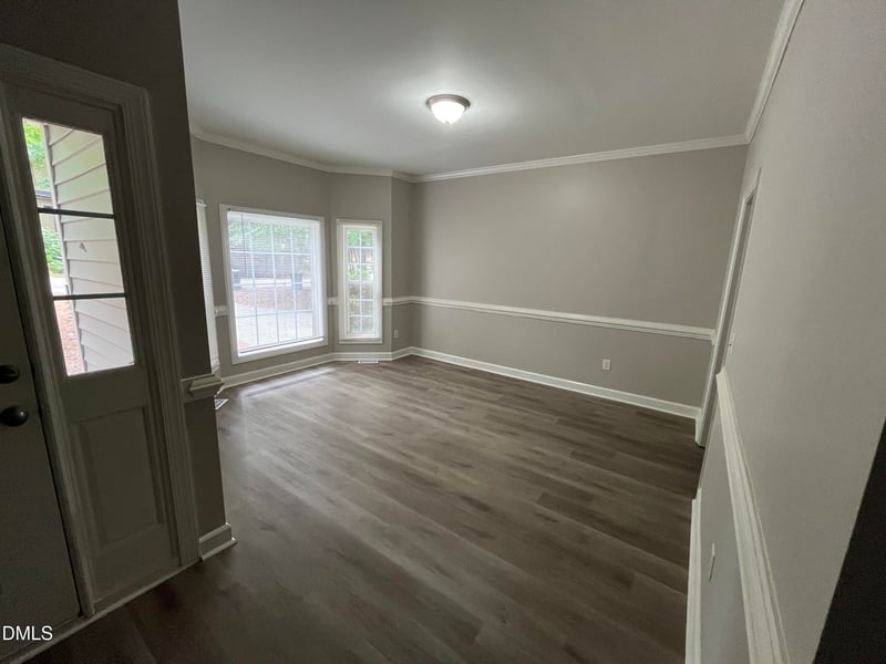 1500 Exeton Ct, Raleigh, NC 27615