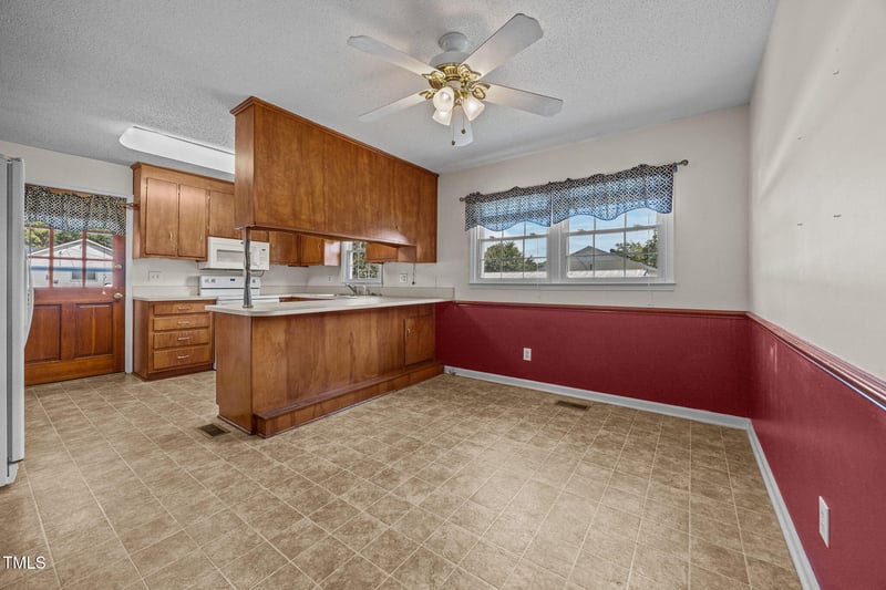 1500 Fairground Rd, Dunn, NC 28334