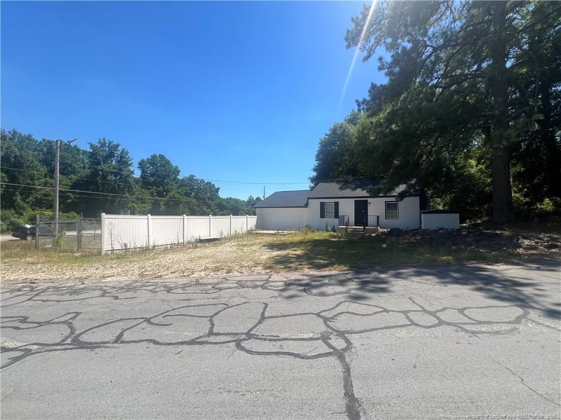 1500 Gillespie St, Fayetteville, NC 28306