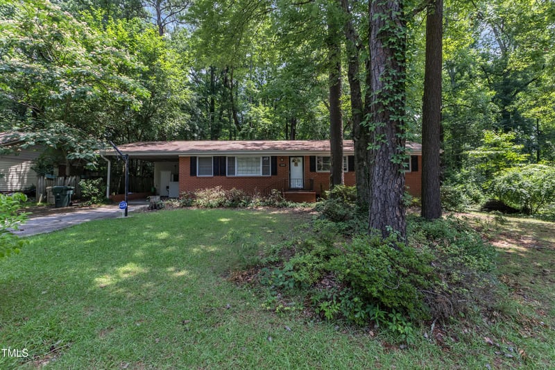 1500 Lakeside Dr, Garner, NC 27529