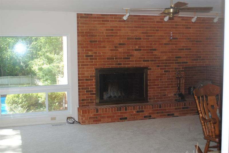 1500 Michaux Rd, Chapel Hill, NC 27514