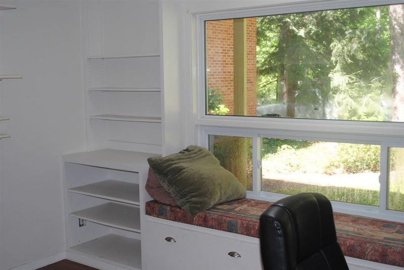 1500 Michaux Rd, Chapel Hill, NC 27514