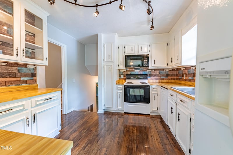 1500 Prisma Ct, Raleigh, NC 27612