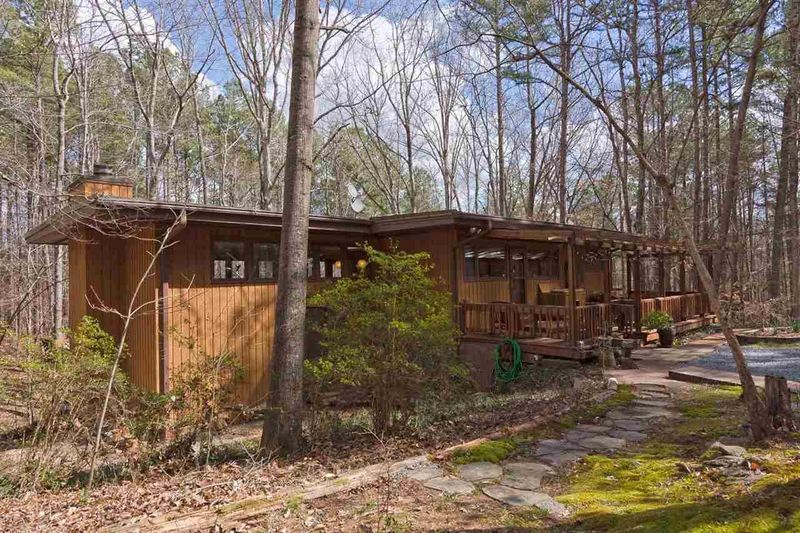 1500 Southview Rd, Durham, NC 27703