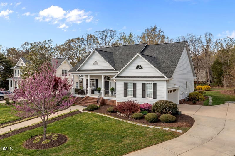 1500 St Andrews Dr, Mebane, NC 27302