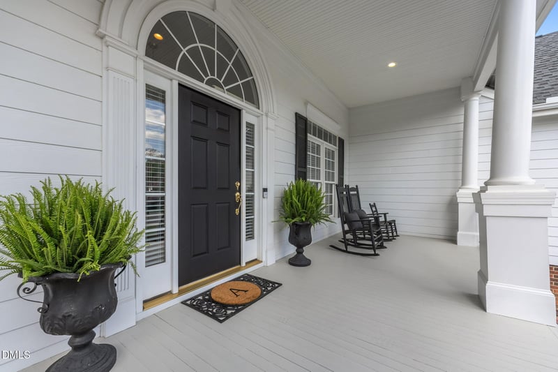 1500 St Andrews Dr, Mebane, NC 27302
