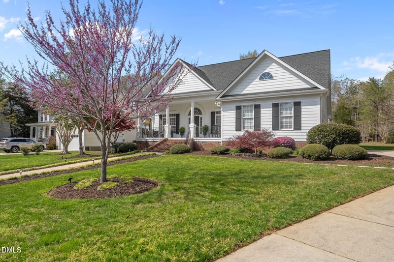 1500 St Andrews Dr, Mebane, NC 27302