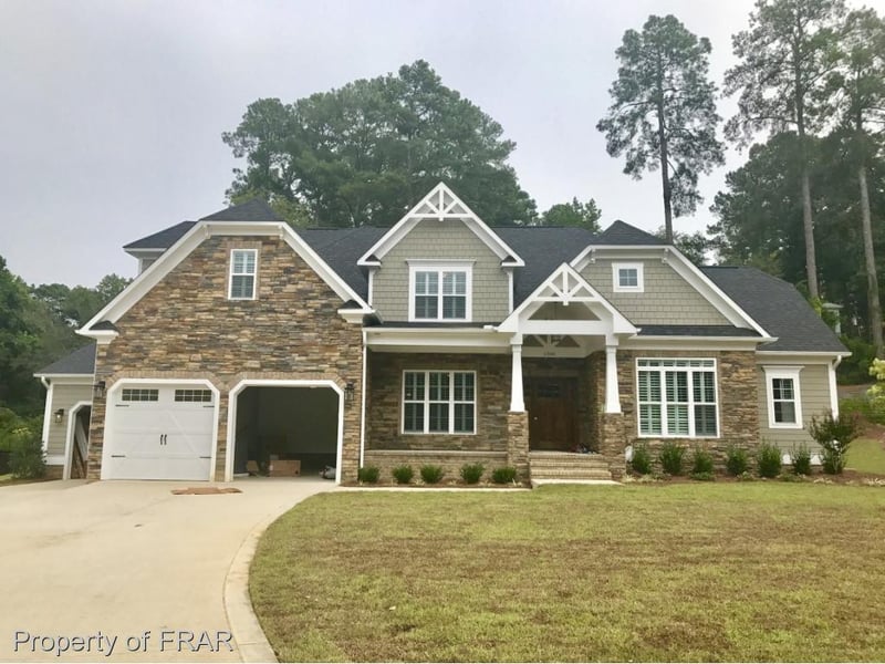 1500 Tullamore Ln, Fayetteville, NC 28301