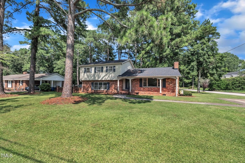 1500 Wellons Ave, Dunn, NC 28334