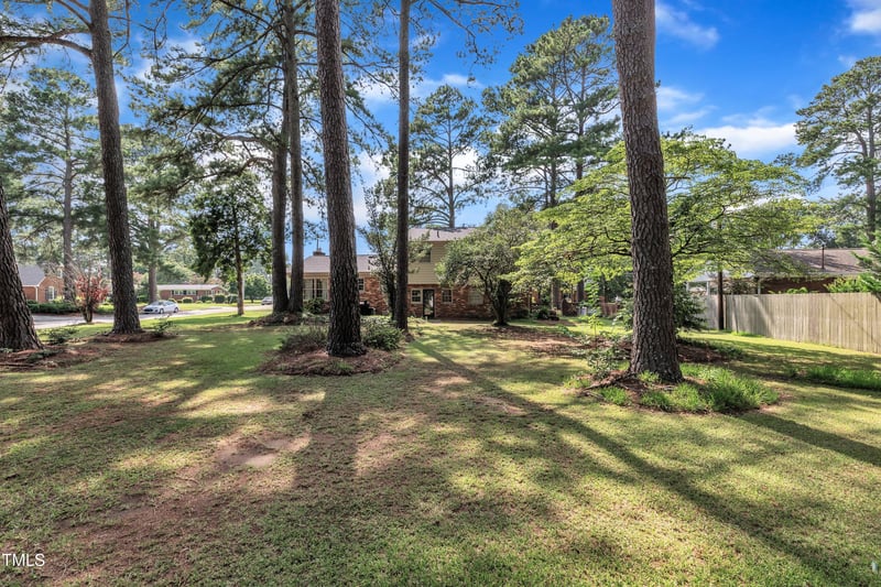 1500 Wellons Ave, Dunn, NC 28334