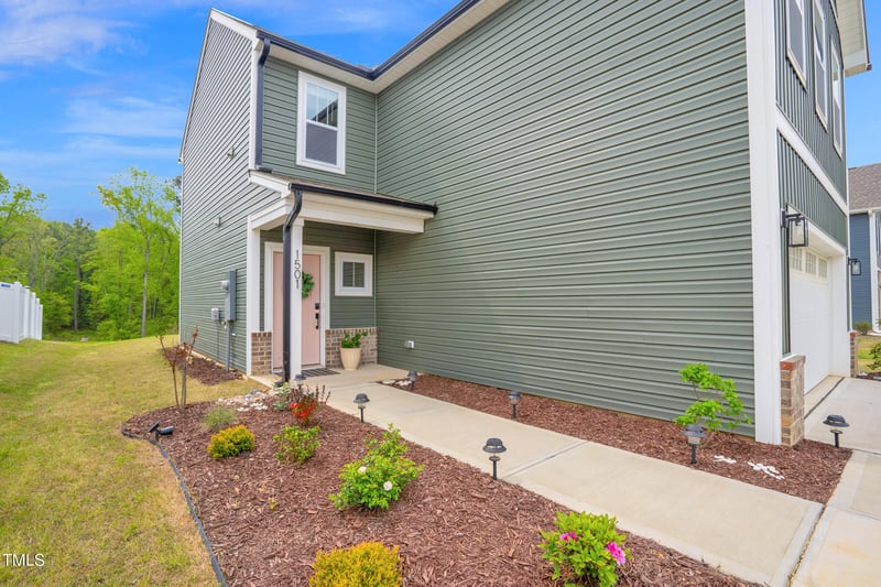 1501 Addison Lake St, Fuquay Varina, NC 27526