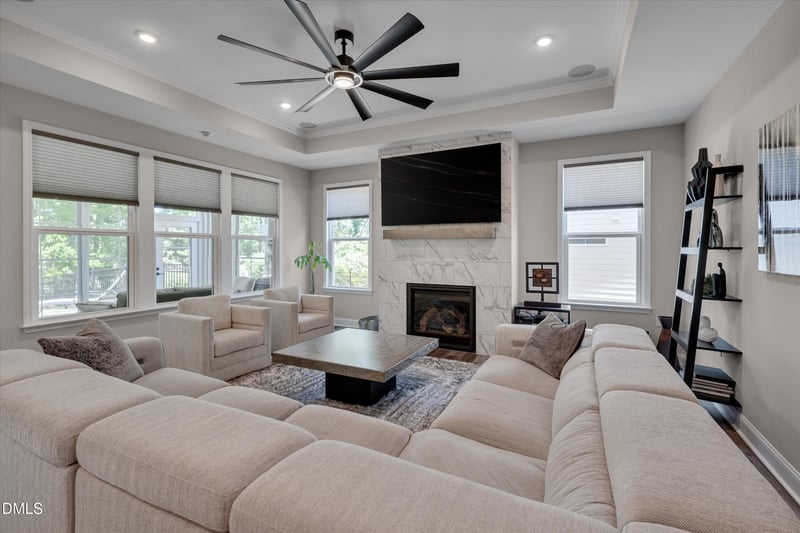 1501 Carolina Park Dr, Fuquay Varina, NC 27526