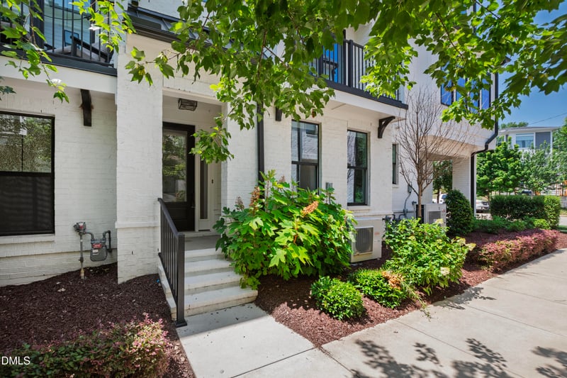 1501 Draper View Loop #102, Raleigh, NC 27608