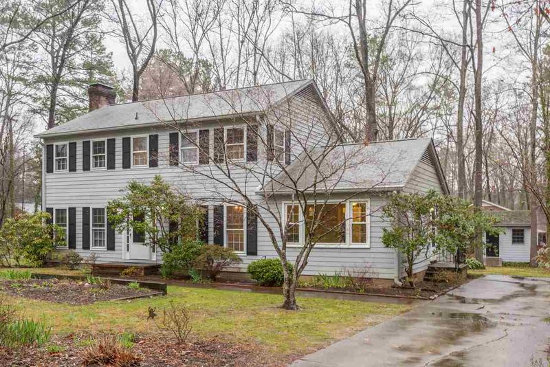 1501 Manly St, Chapel Hill, NC 27517
