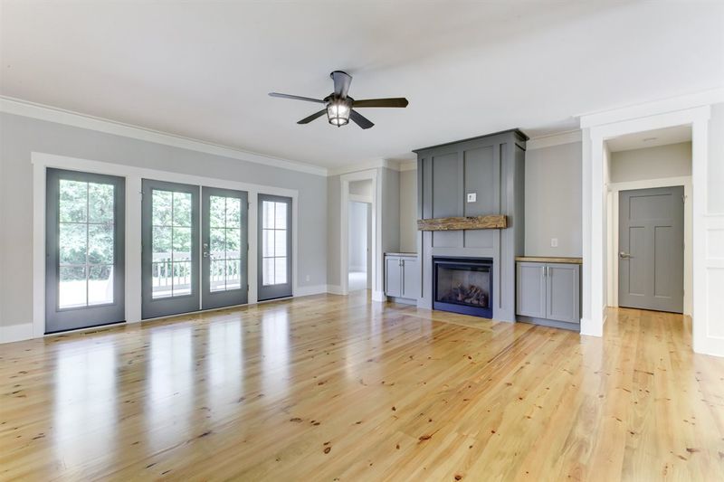1501 Old Milburnie Rd, Raleigh, NC 27604