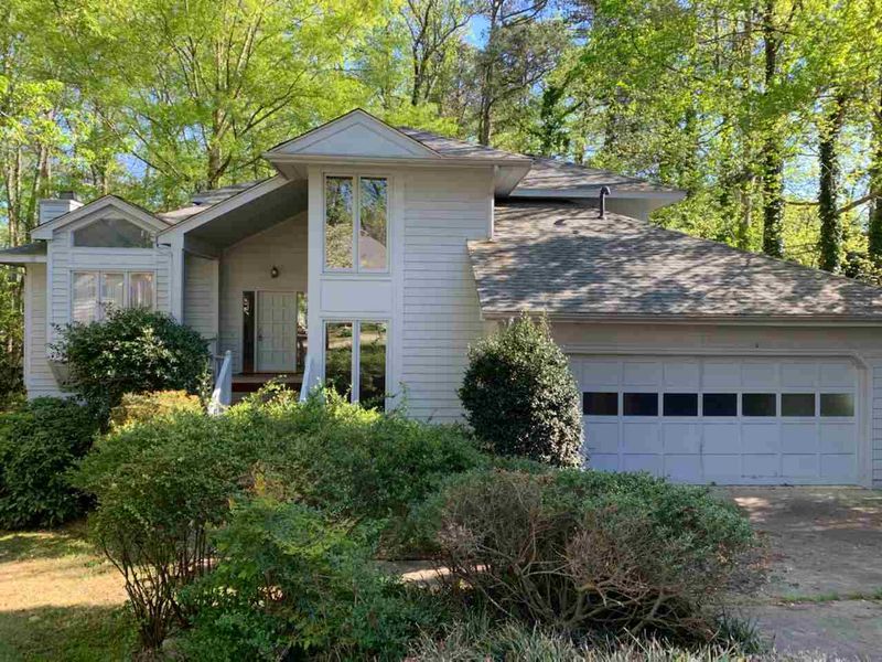 1501 Pecore Pl, Raleigh, NC 27615