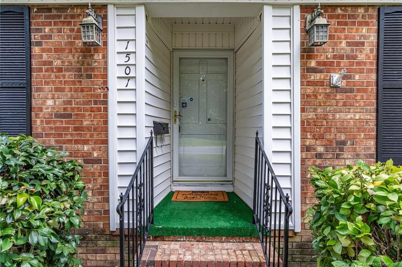 1501 Skycrest Dr, Fayetteville, NC 28304