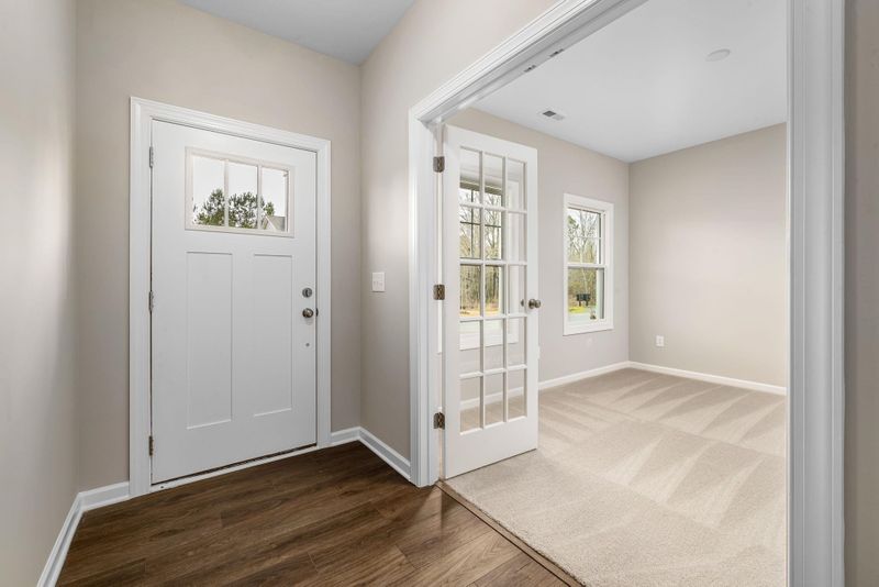 1501 Tawny View Ln, Raleigh, NC 27603