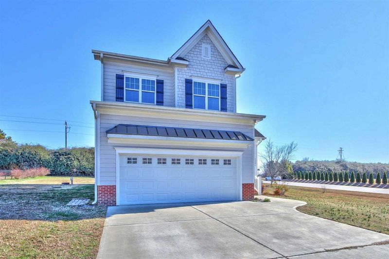 1501 Upchurch Woods Dr, Raleigh, NC 27603