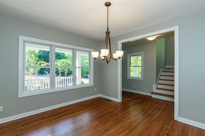 1502 Applethorn Dr, Apex, NC 27502