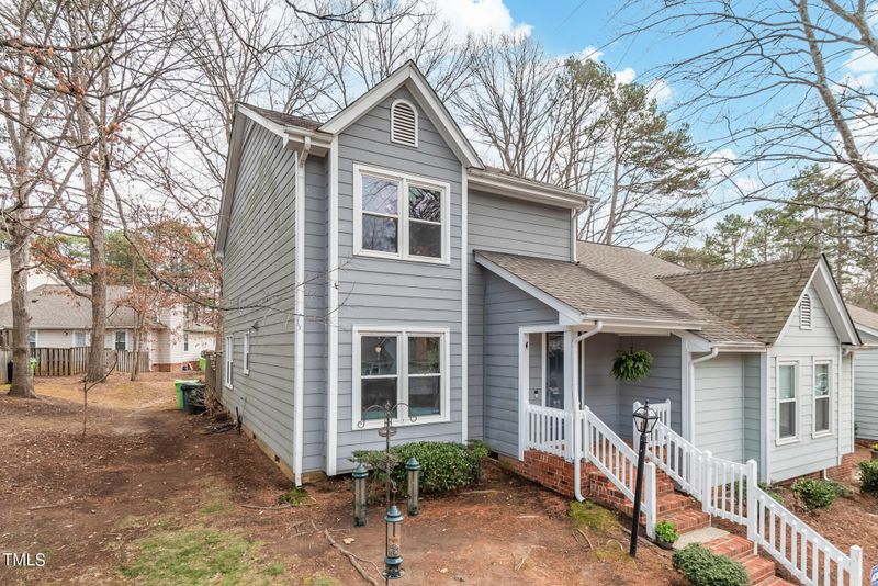 1502 Ferncliff Cir, Raleigh, NC 27609