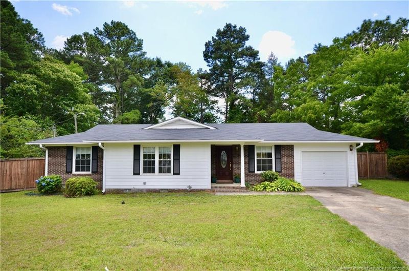 1502 Oglethorp Ct, Fayetteville, NC 28303