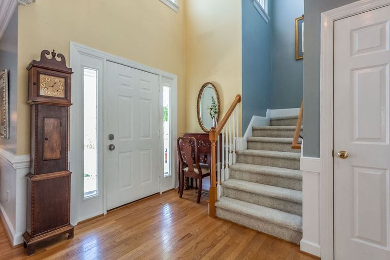 1502 Rainesview Ln, Apex, NC 27502